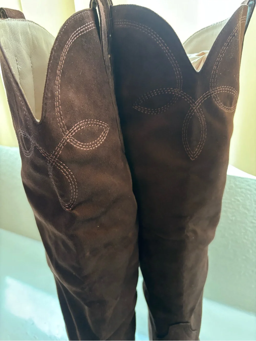 Brand New! Women's Dark Brown Suede Knee-High Boots (size: 8.5)